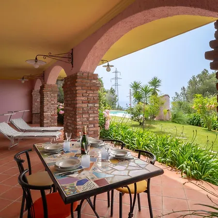 아파트 Guesthost - Into The Green! Imperia Appt With Parking & Pool