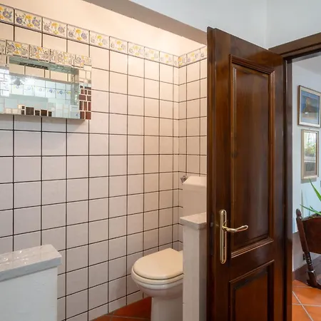 Into The Green! Imperia Appt With Parking & Pool Appartamento