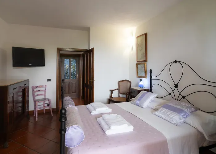 Guesthost - Into The Green! Imperia Appt With Parking & Pool *