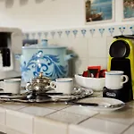 Guesthost - Into The Green! Imperia Appt With Parking & Pool Apartament