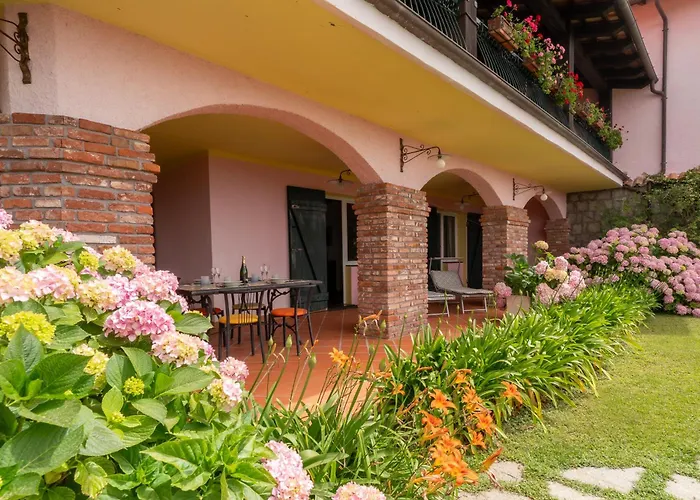 Apartamento Guesthost - Into The Green! Imperia Appt With Parking & Pool *